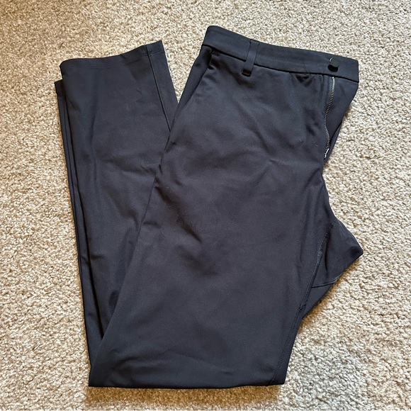Lululemon Black Commision Pant Classic 32" - Picture 4 of 9